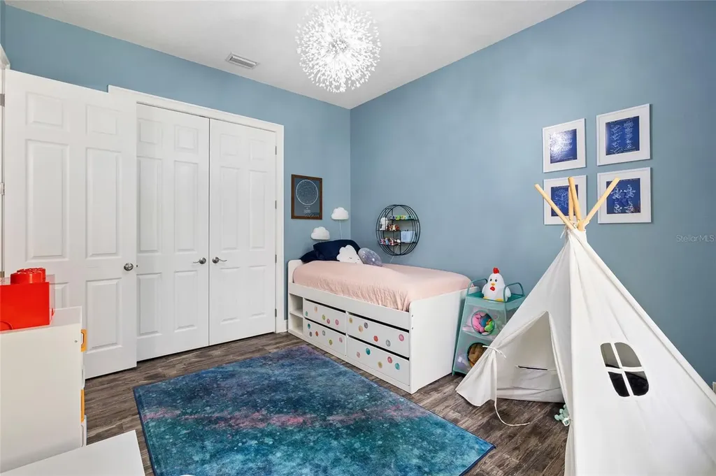 16109 Ternglade Drive Lithia FL 33547