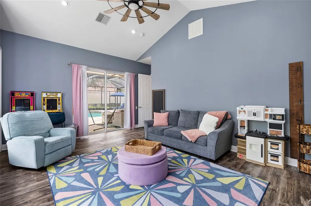 16109 Ternglade Drive Lithia FL 33547