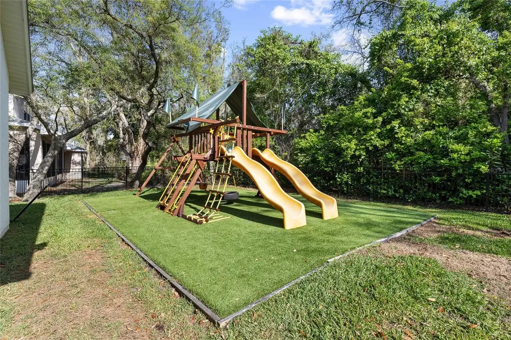 16109 Ternglade Drive Lithia FL 33547