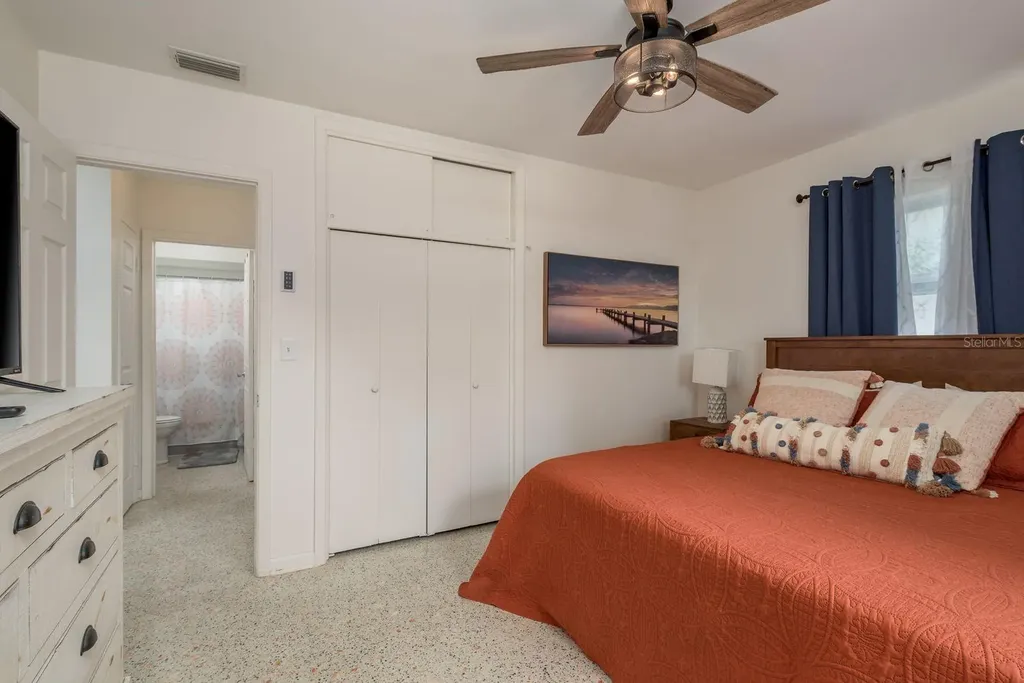 2153 Pocahontas Drive Largo FL 33774