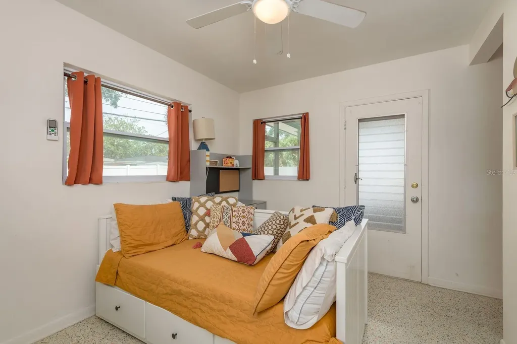2153 Pocahontas Drive Largo FL 33774
