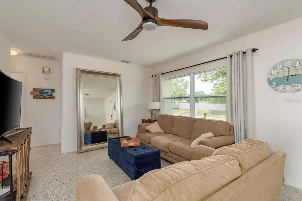 2153 Pocahontas Drive Largo FL 33774