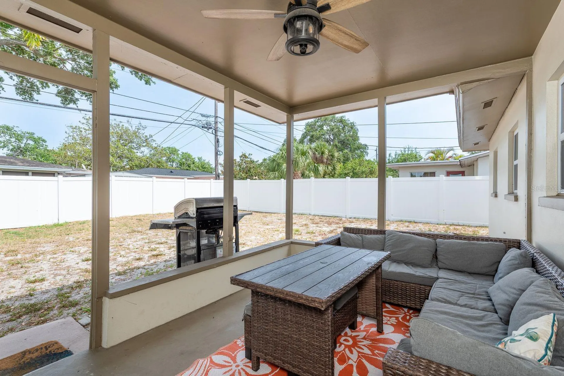 2153 Pocahontas Drive Largo FL 33774