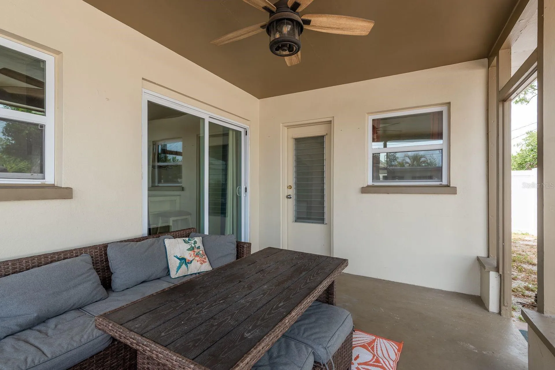 2153 Pocahontas Drive Largo FL 33774