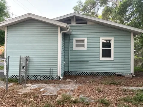 922 E Ida Street Tampa FL 33603