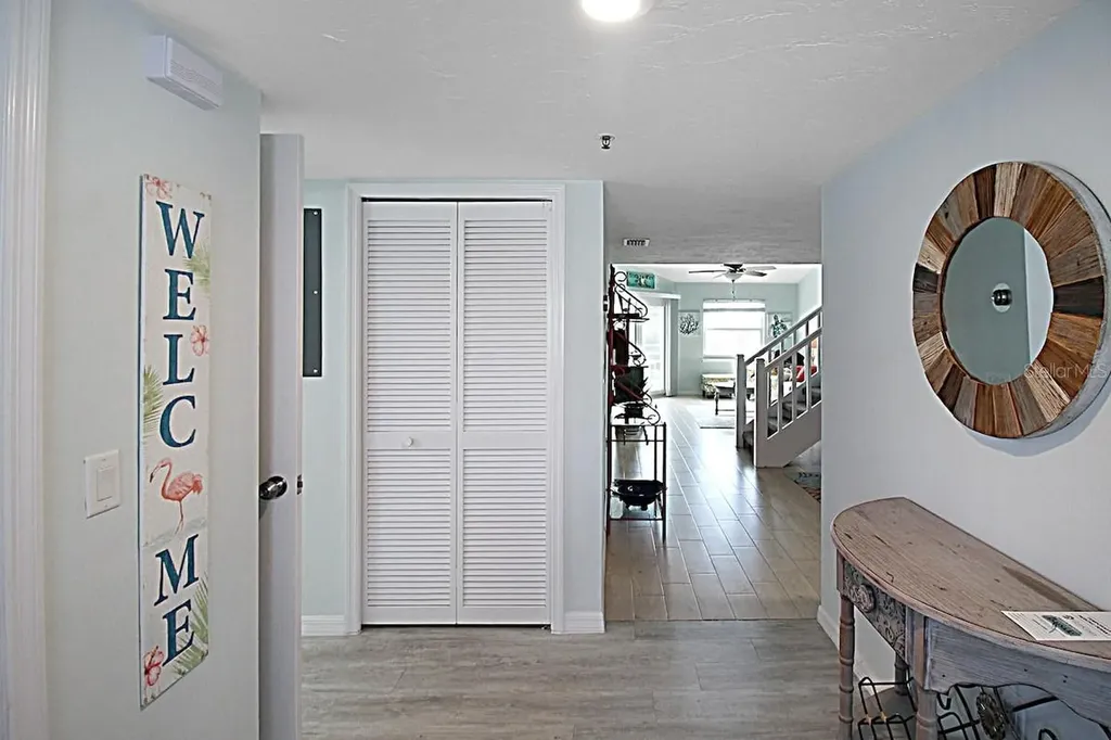 1206 Siesta Bayside Drive Sarasota FL 34242