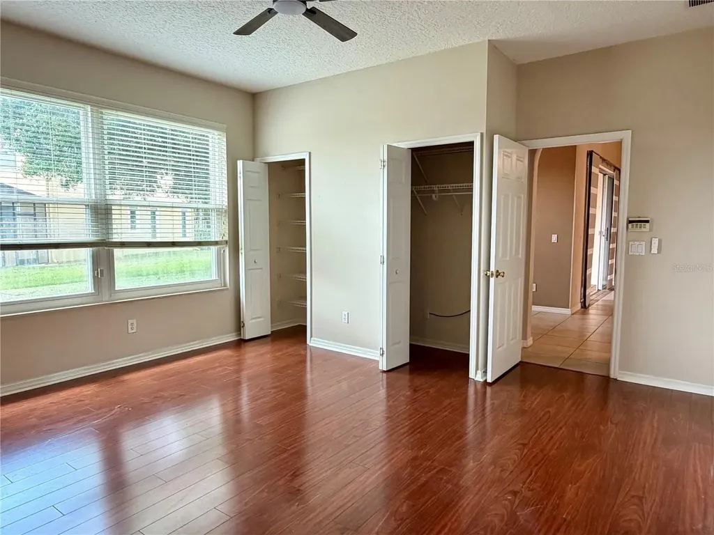 10237 Facet Court Orlando FL 32836