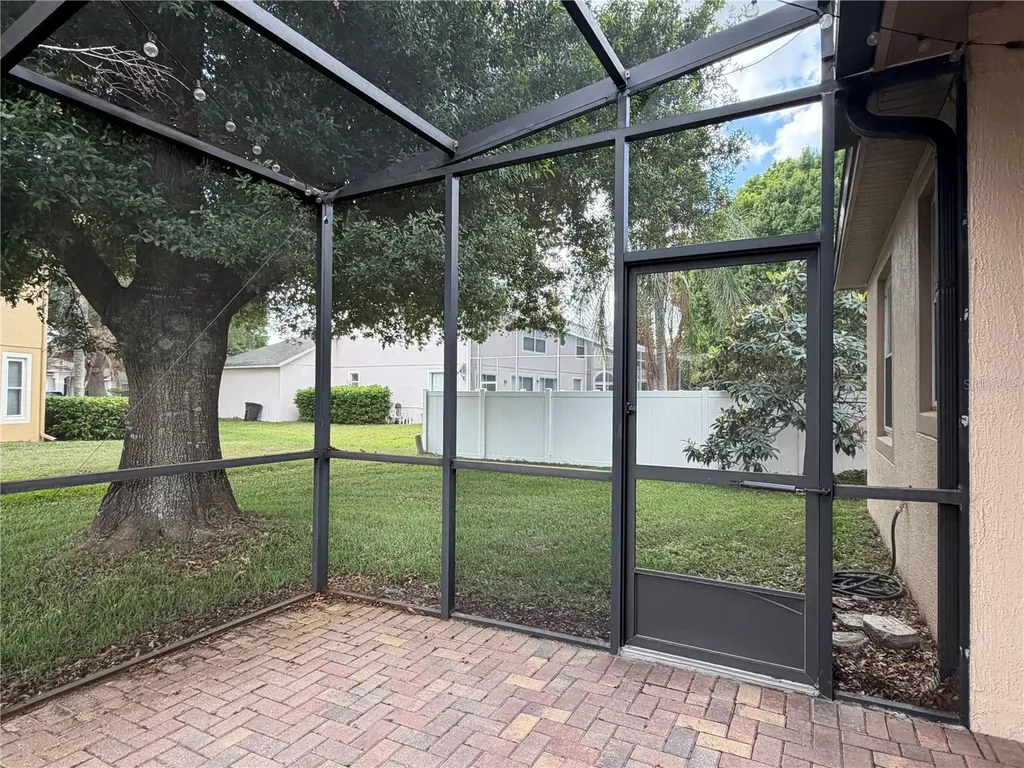 10237 Facet Court Orlando FL 32836