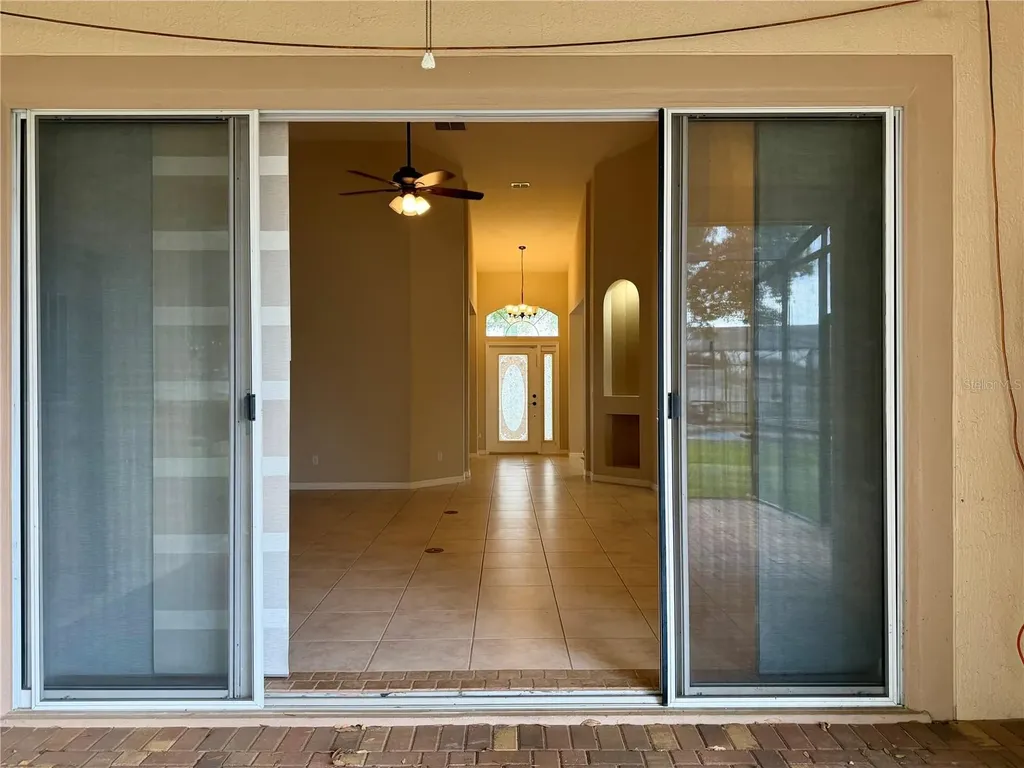 10237 Facet Court Orlando FL 32836