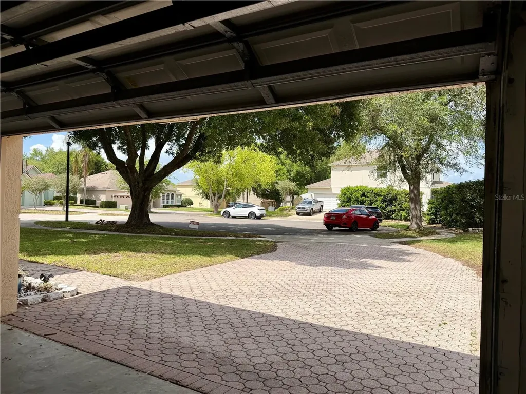 10237 Facet Court Orlando FL 32836