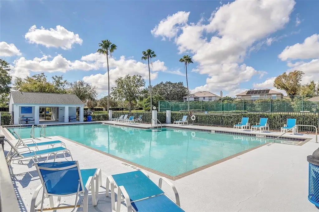 10237 Facet Court Orlando FL 32836