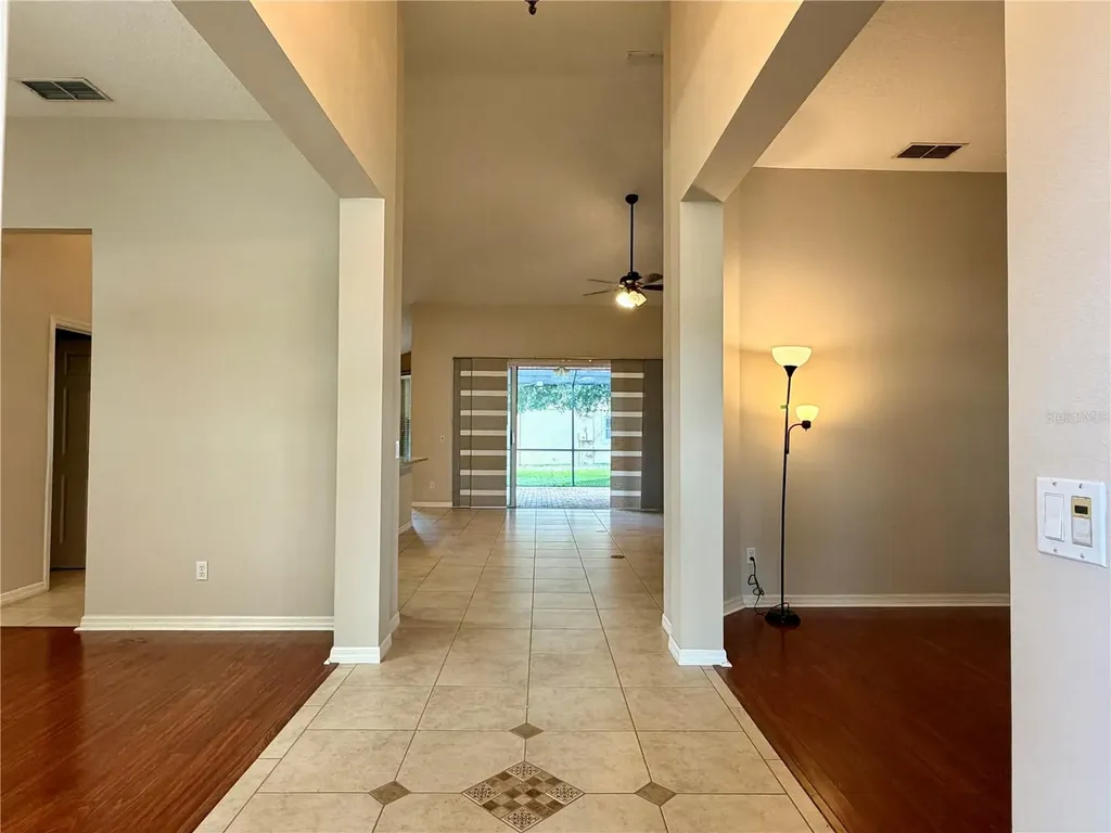 10237 Facet Court Orlando FL 32836