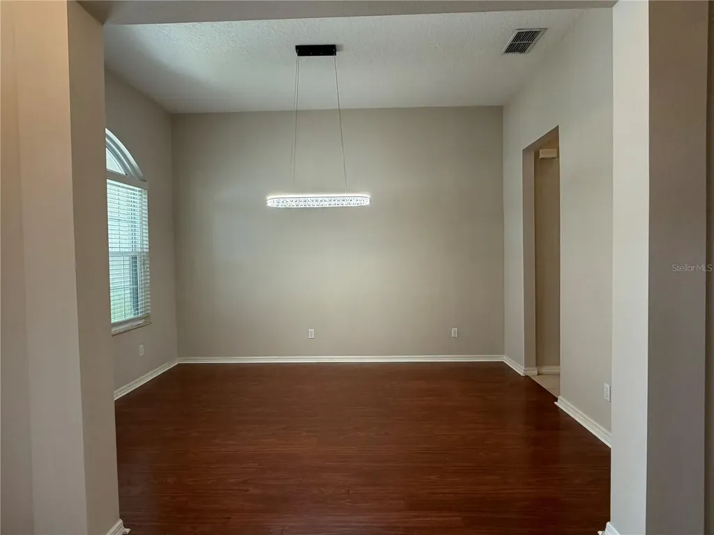 10237 Facet Court Orlando FL 32836