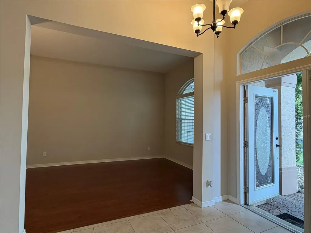 10237 Facet Court Orlando FL 32836