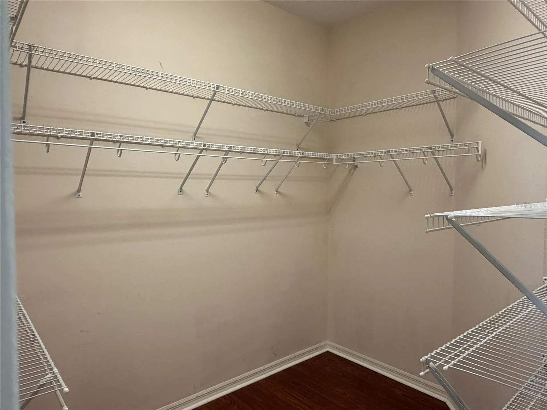 10237 Facet Court Orlando FL 32836