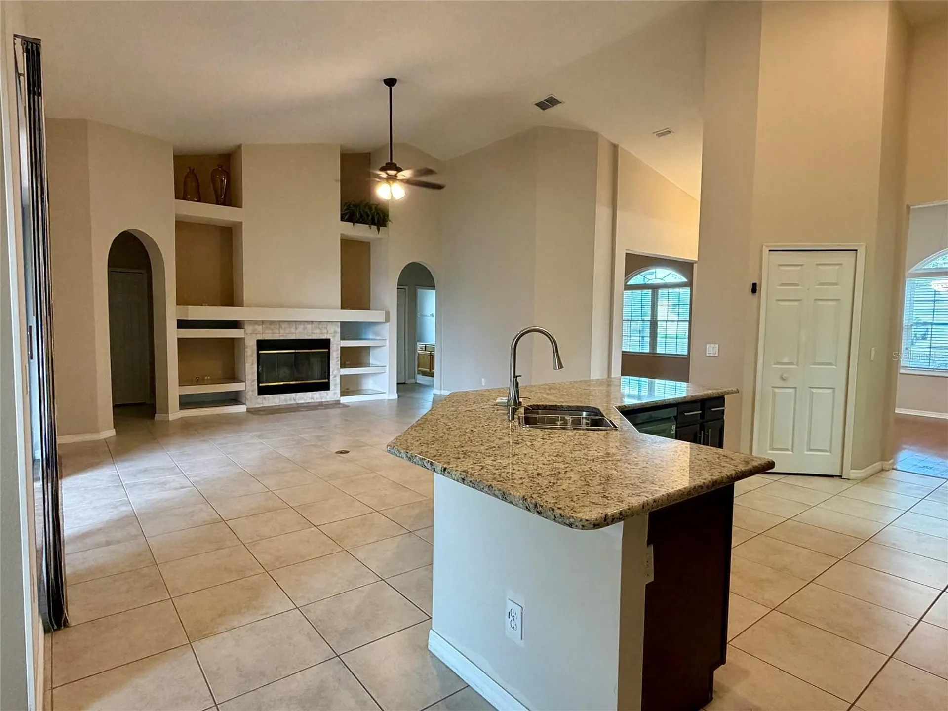 10237 Facet Court Orlando FL 32836