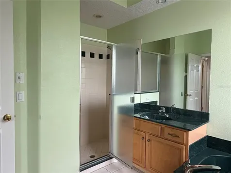 10237 Facet Court Orlando FL 32836