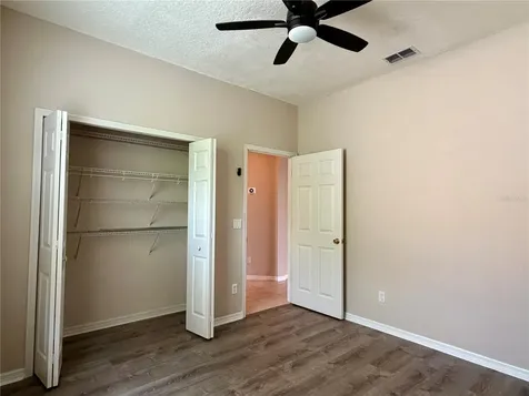 10237 Facet Court Orlando FL 32836