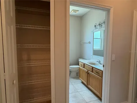10237 Facet Court Orlando FL 32836