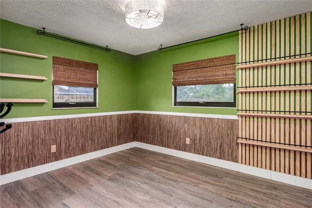 5012 Woodlawn Circle W Palmetto FL 34221
