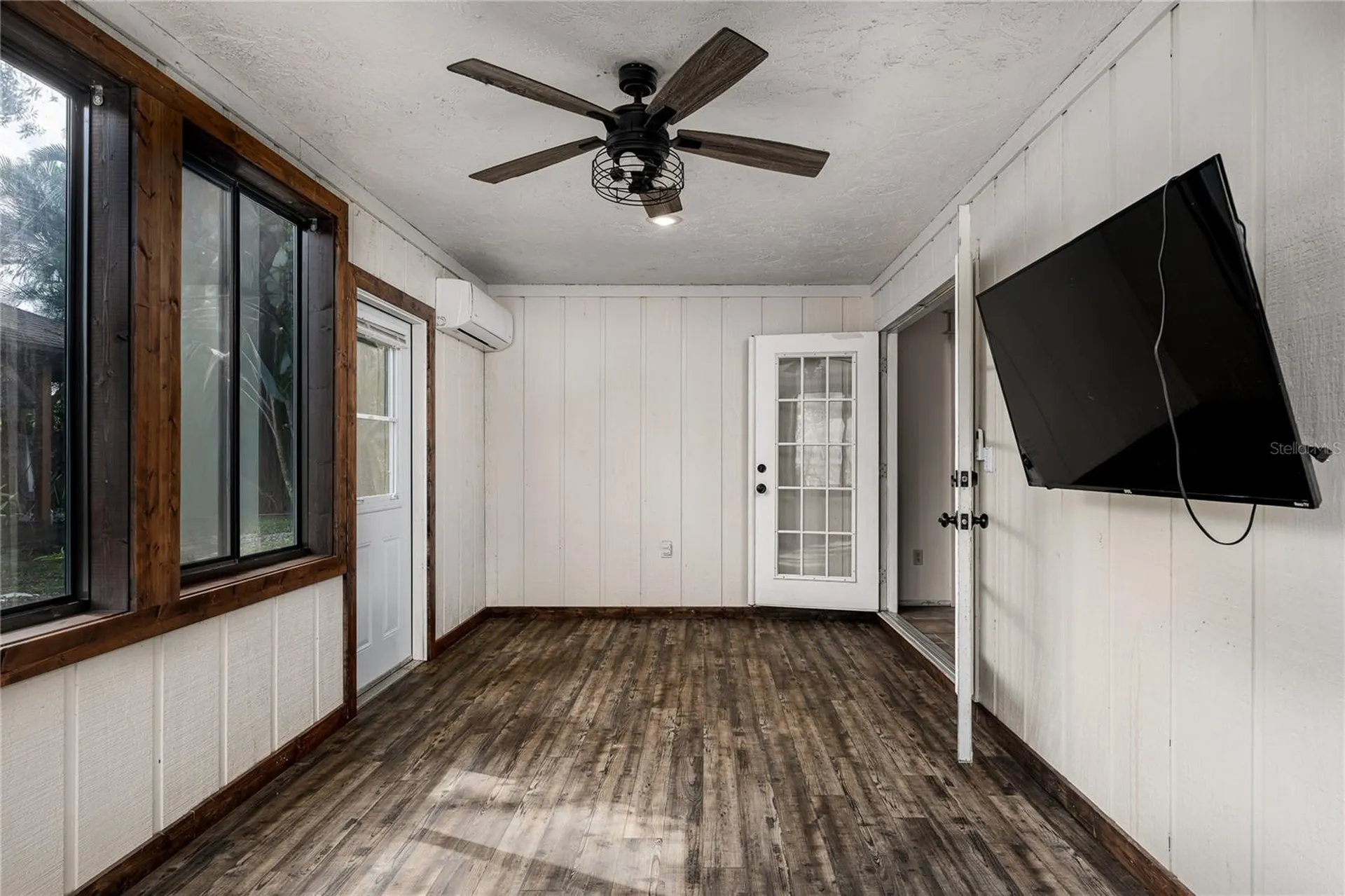 5012 Woodlawn Circle W Palmetto FL 34221