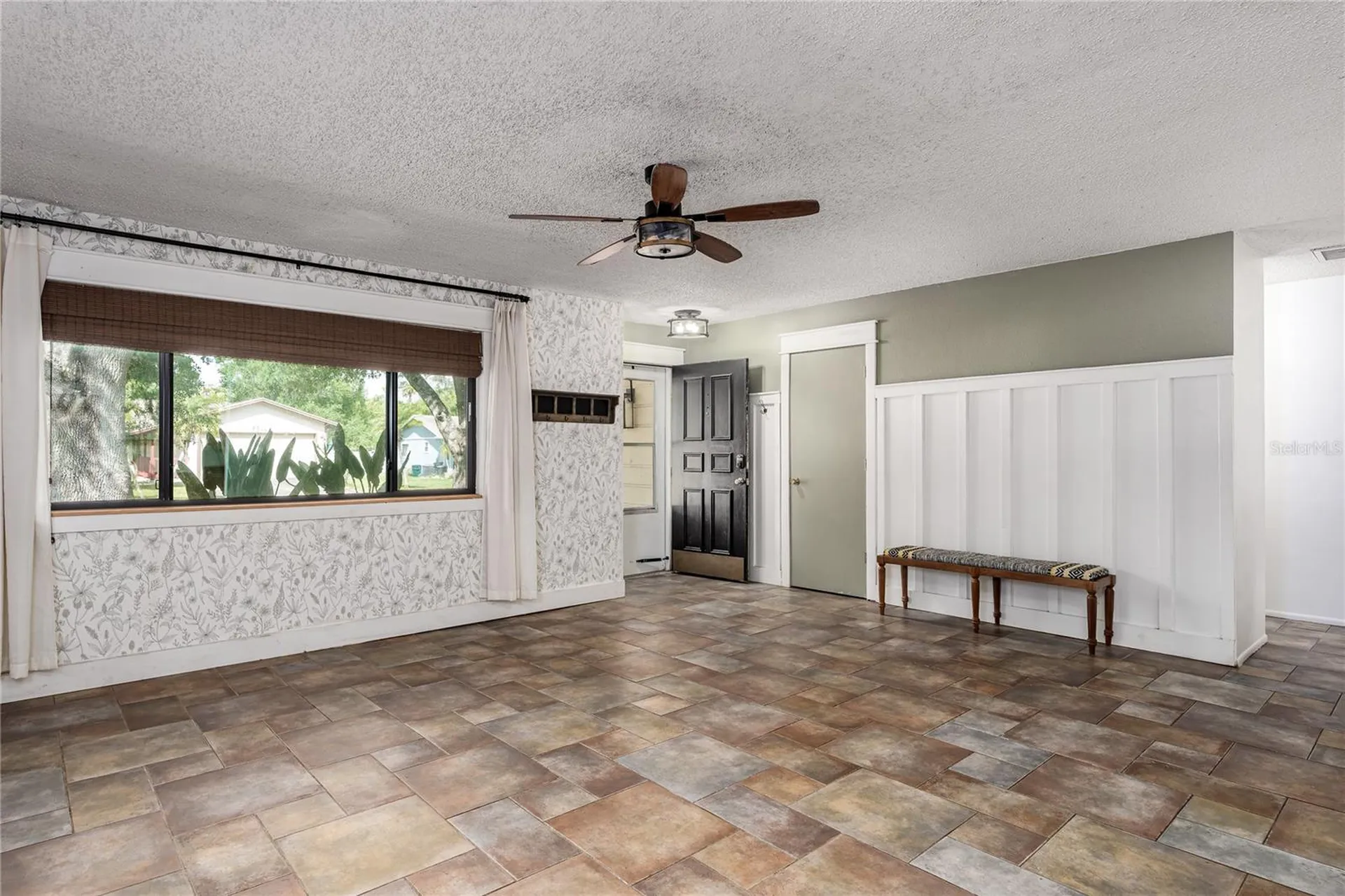 5012 Woodlawn Circle W Palmetto FL 34221