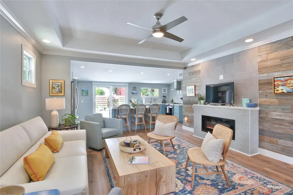 1681 8th Street Sarasota FL 34236