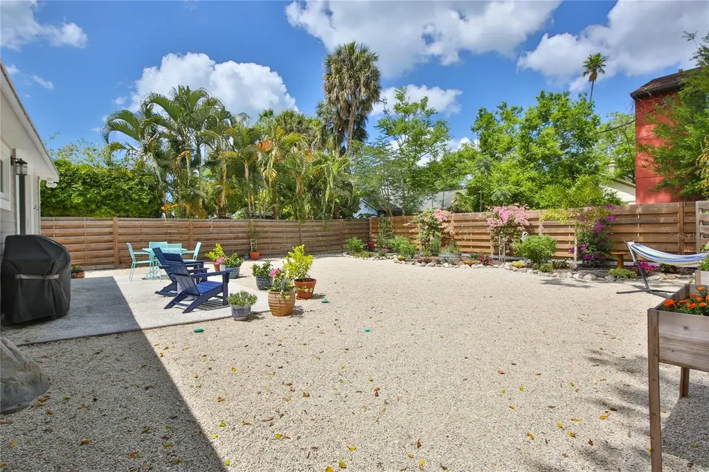 1681 8th Street Sarasota FL 34236