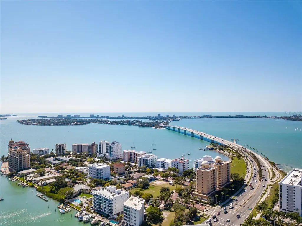 1681 8th Street Sarasota FL 34236