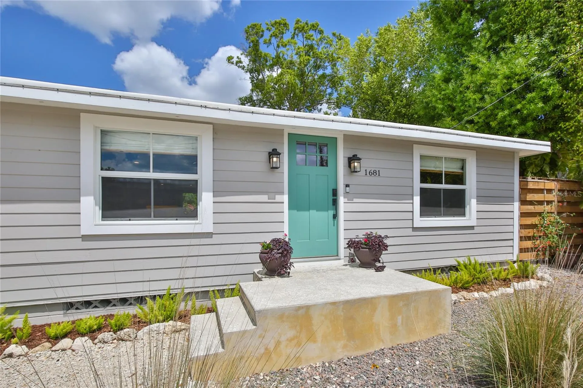 1681 8th Street Sarasota FL 34236