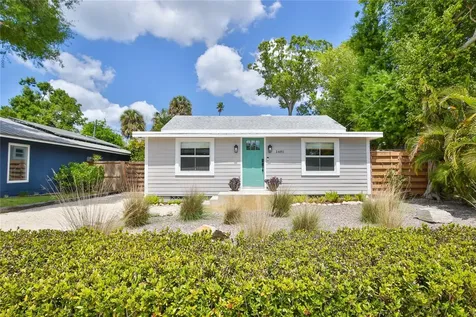 1681 8th Street Sarasota FL 34236