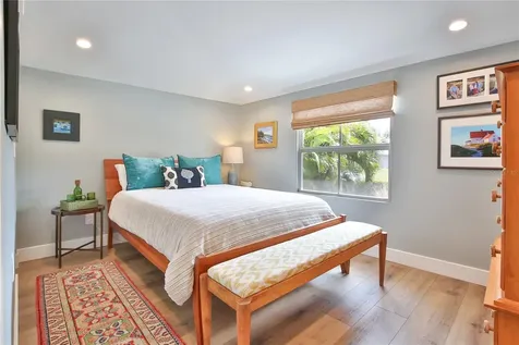 1681 8th Street Sarasota FL 34236