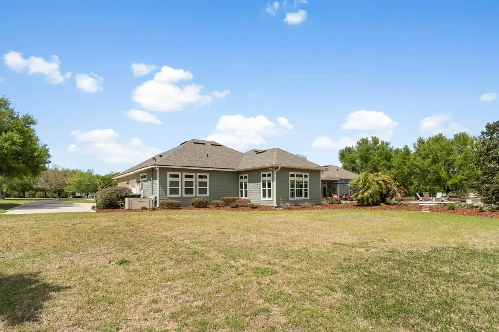 1751 SW 188th Street Newberry FL 32669