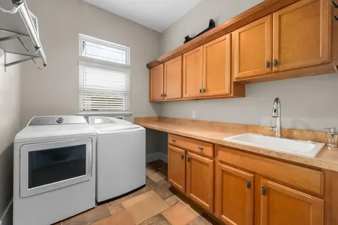 1751 SW 188th Street Newberry FL 32669