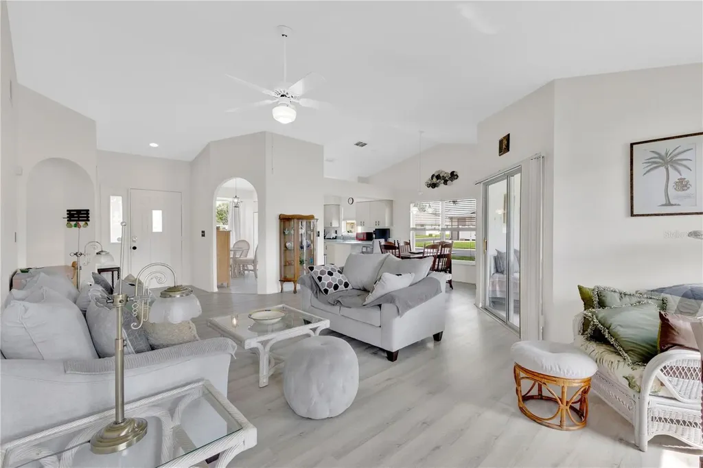 558 Pinnacle Drive Haines City FL 33844