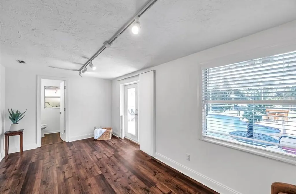 2873 Sarah Drive Clearwater FL 33759