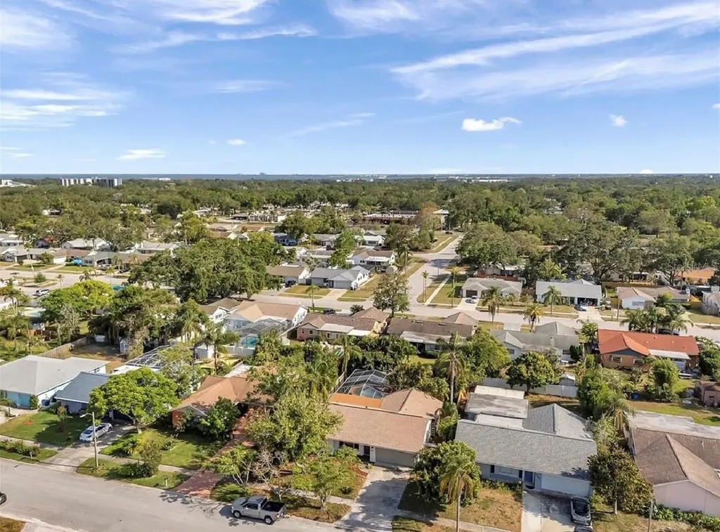 2873 Sarah Drive Clearwater FL 33759