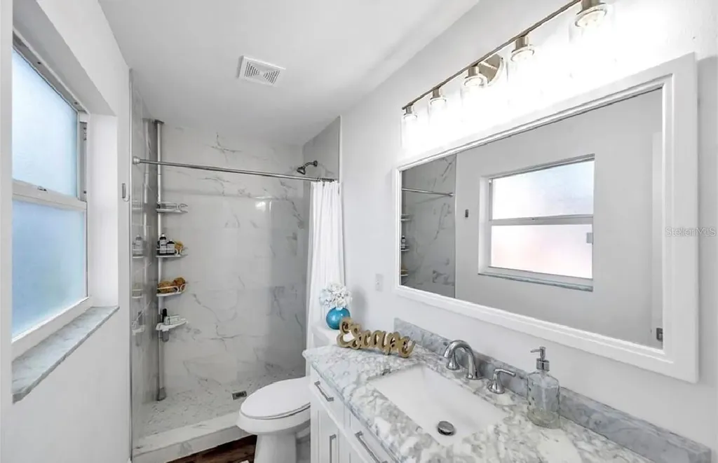 2873 Sarah Drive Clearwater FL 33759