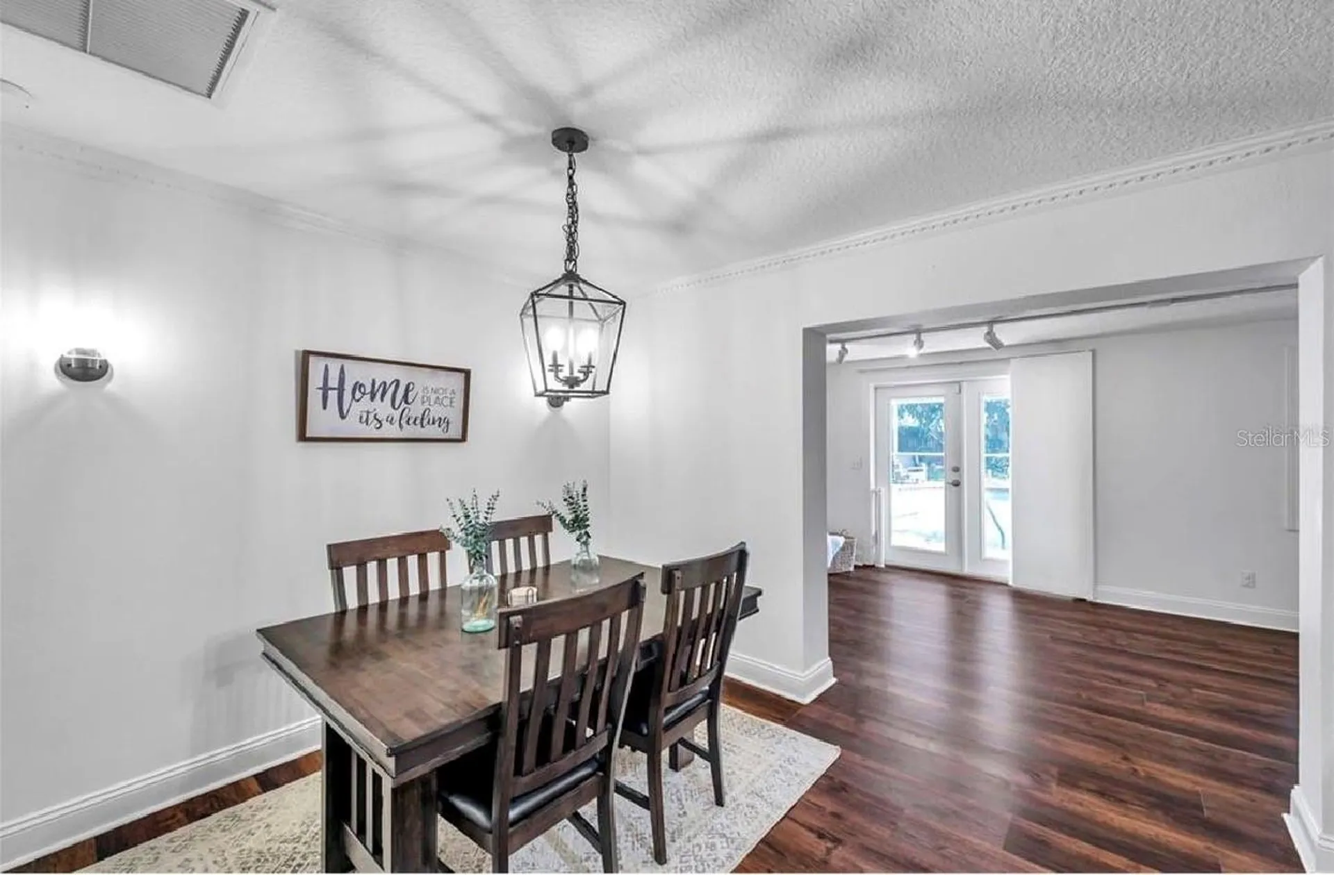2873 Sarah Drive Clearwater FL 33759