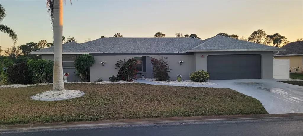 1840 Flametree Lane Venice FL 34293