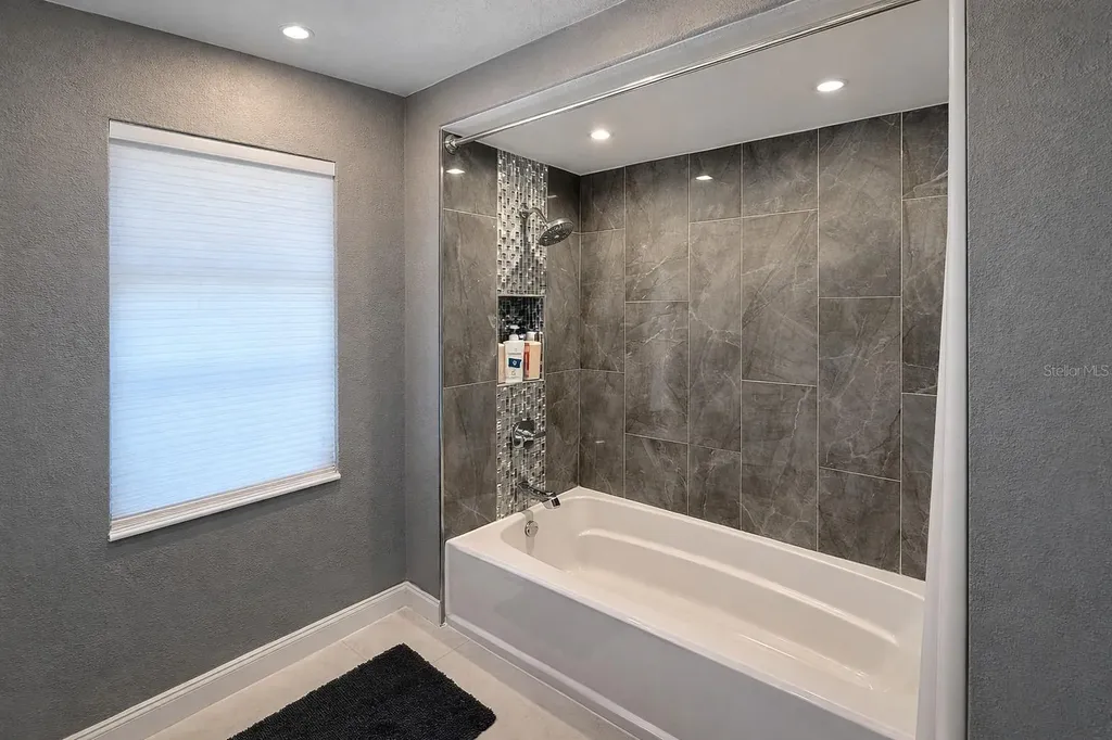 1840 Flametree Lane Venice FL 34293