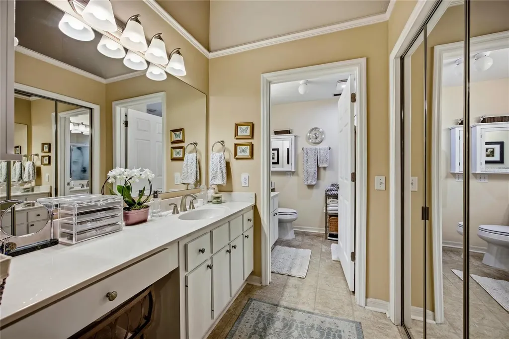 5027 SW 9th Lane Gainesville FL 32607