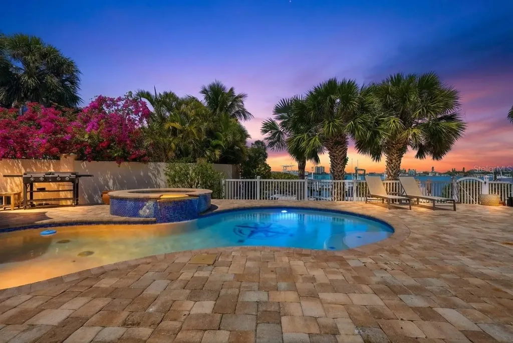 711 64th Avenue St Pete Beach FL 33706