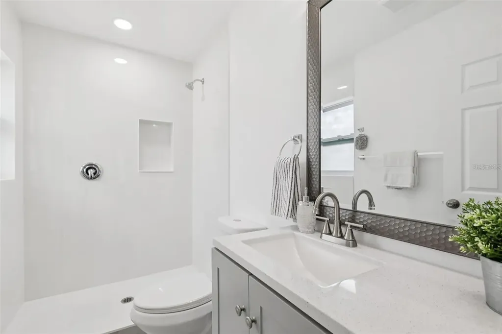 3530 Goodrich Avenue Sarasota FL 34234
