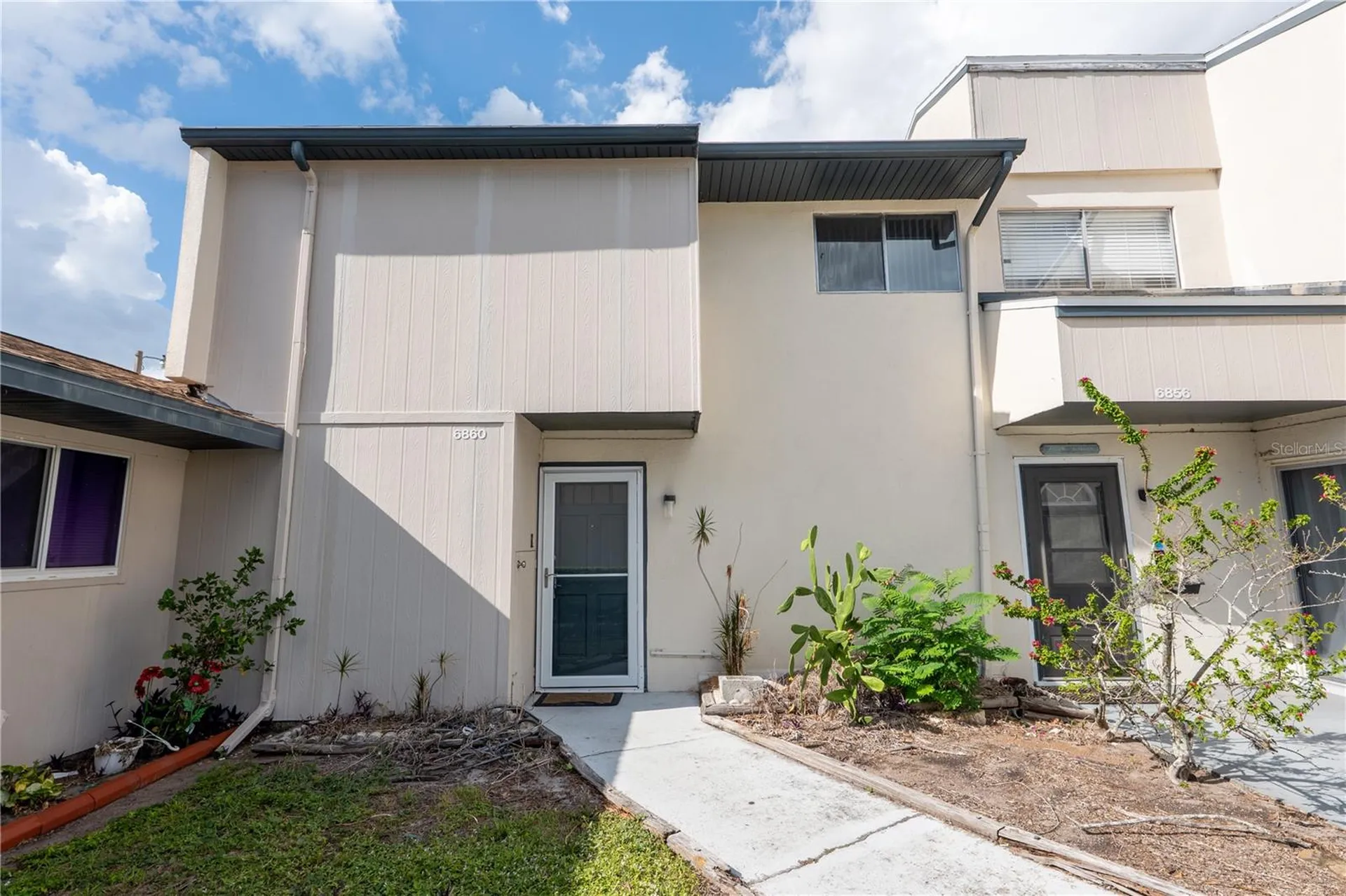6860 Whitman Court Sarasota FL 34243