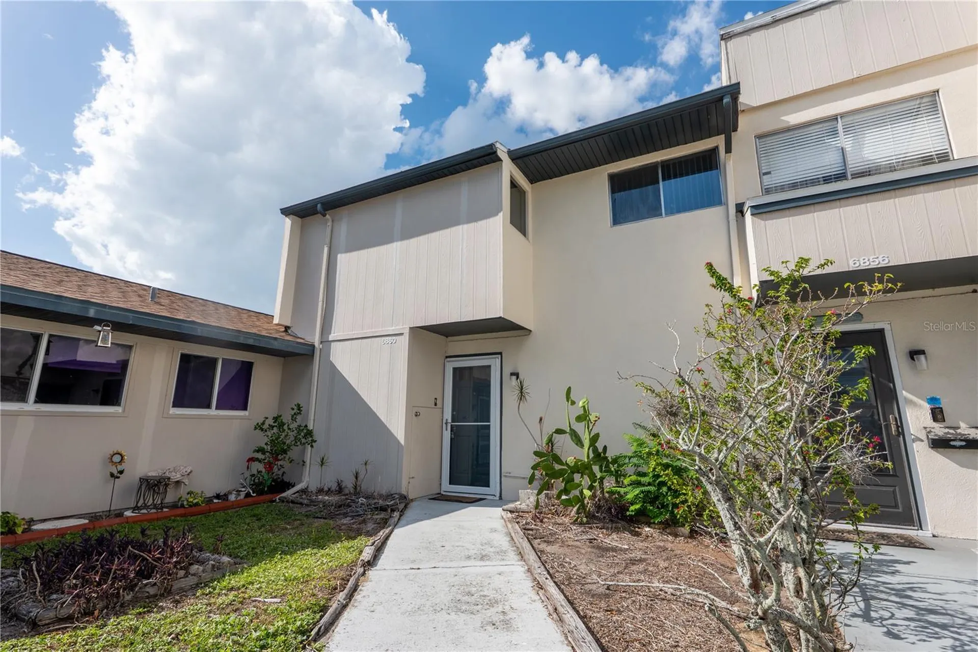 6860 Whitman Court Sarasota FL 34243