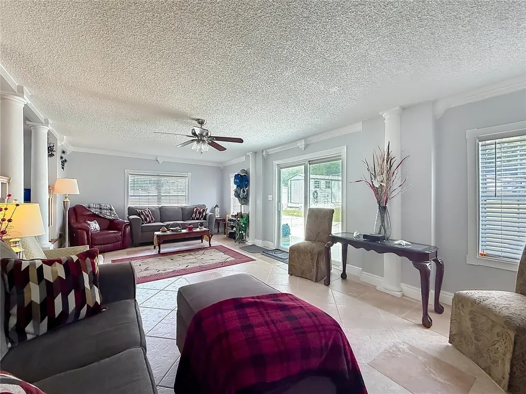 111 Mark Avenue Lady Lake FL 32159