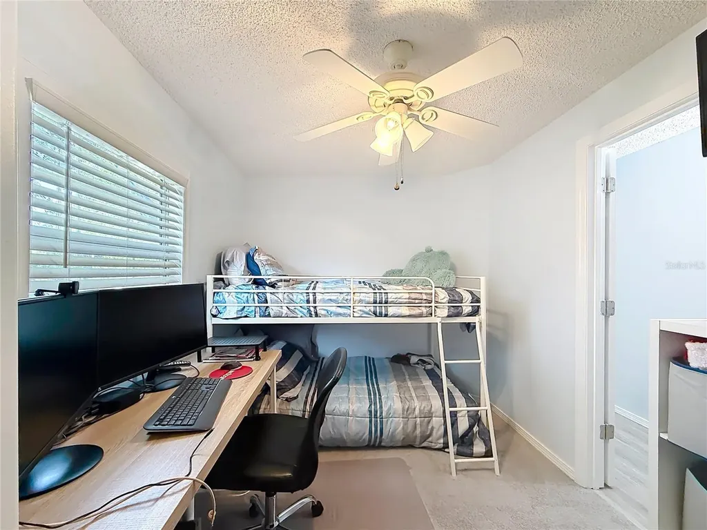 111 Mark Avenue Lady Lake FL 32159