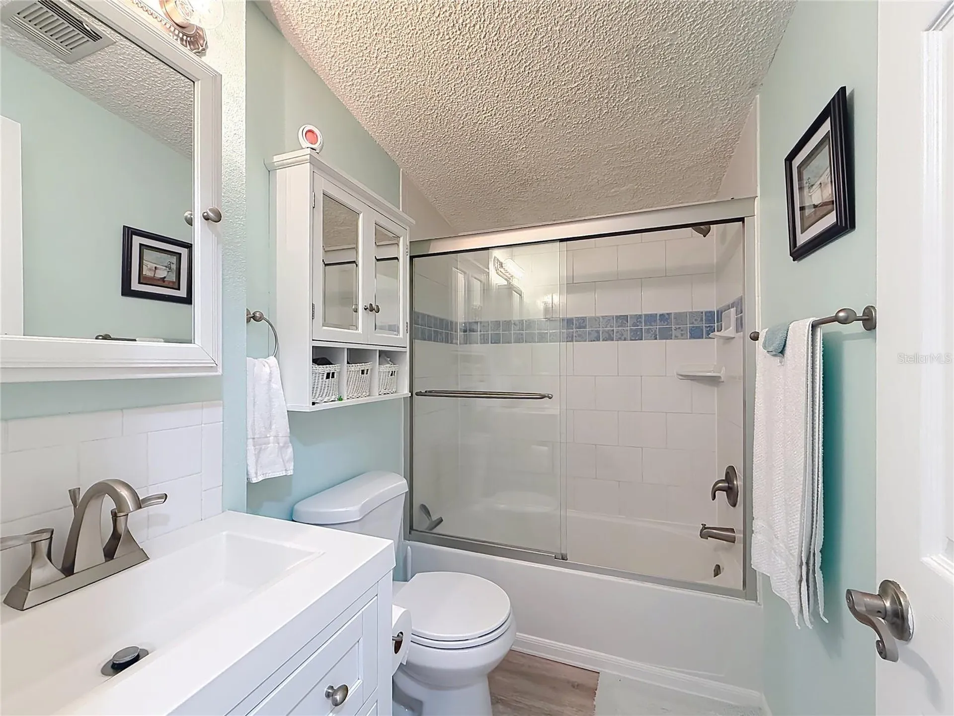111 Mark Avenue Lady Lake FL 32159
