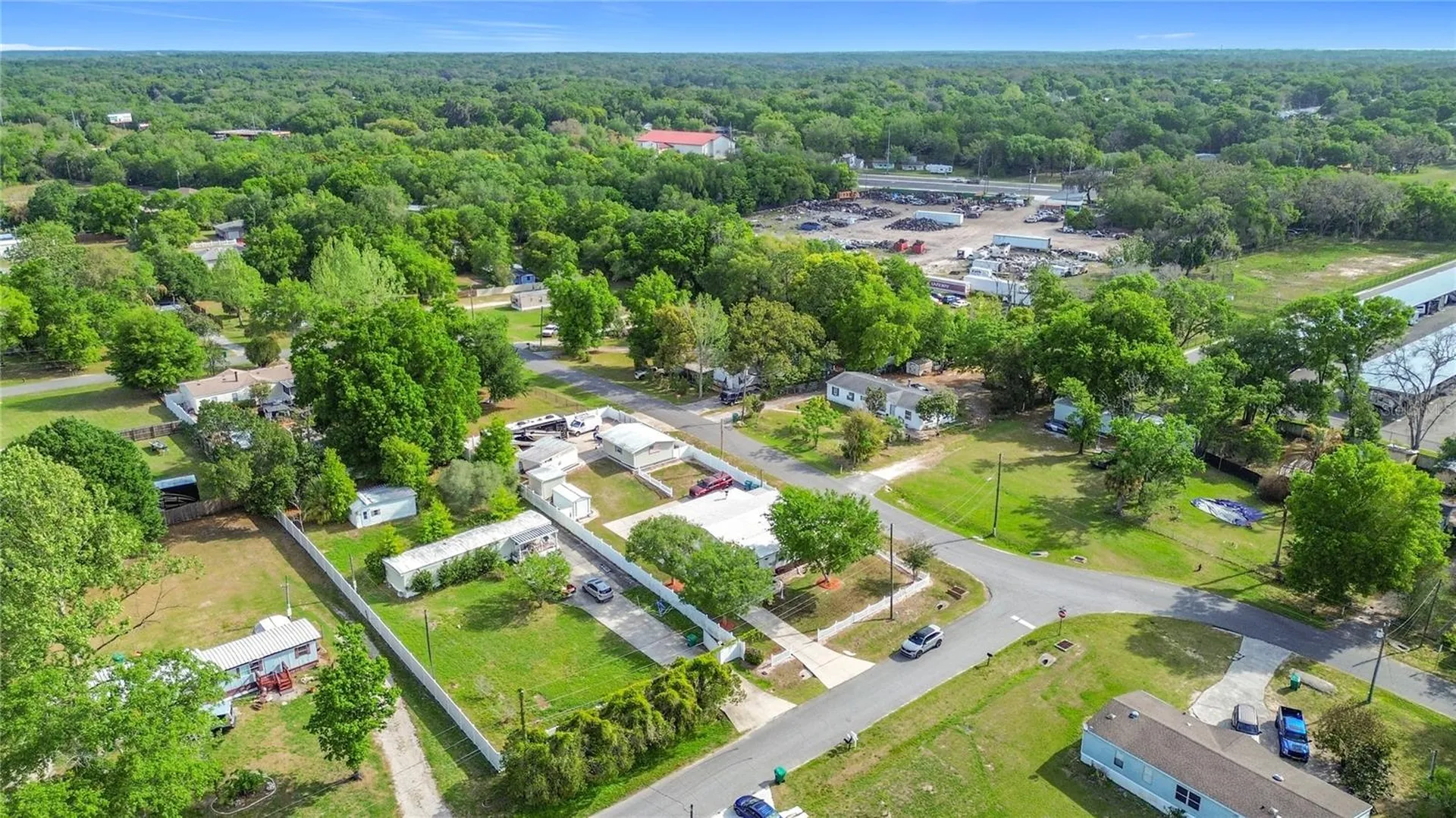 111 Mark Avenue Lady Lake FL 32159